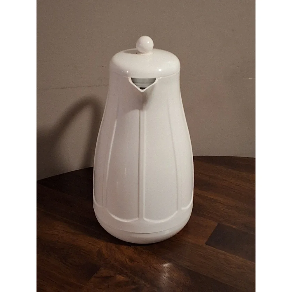 Vintage Copco White Thermal Coffee Carafe Pitcher 1 Quart Made In Woodridge, IL